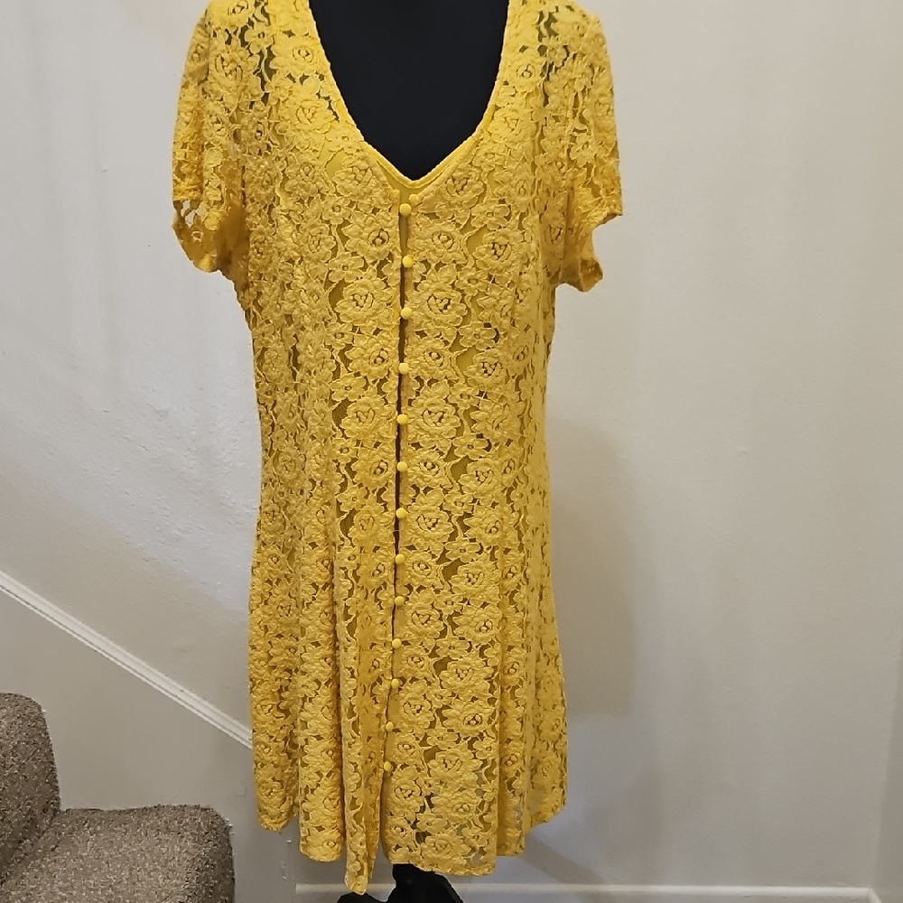 Forever 21 Yellow Lace Dress